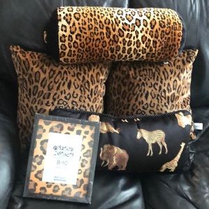 New 5 pc Bedroom Accessories, Animal Print